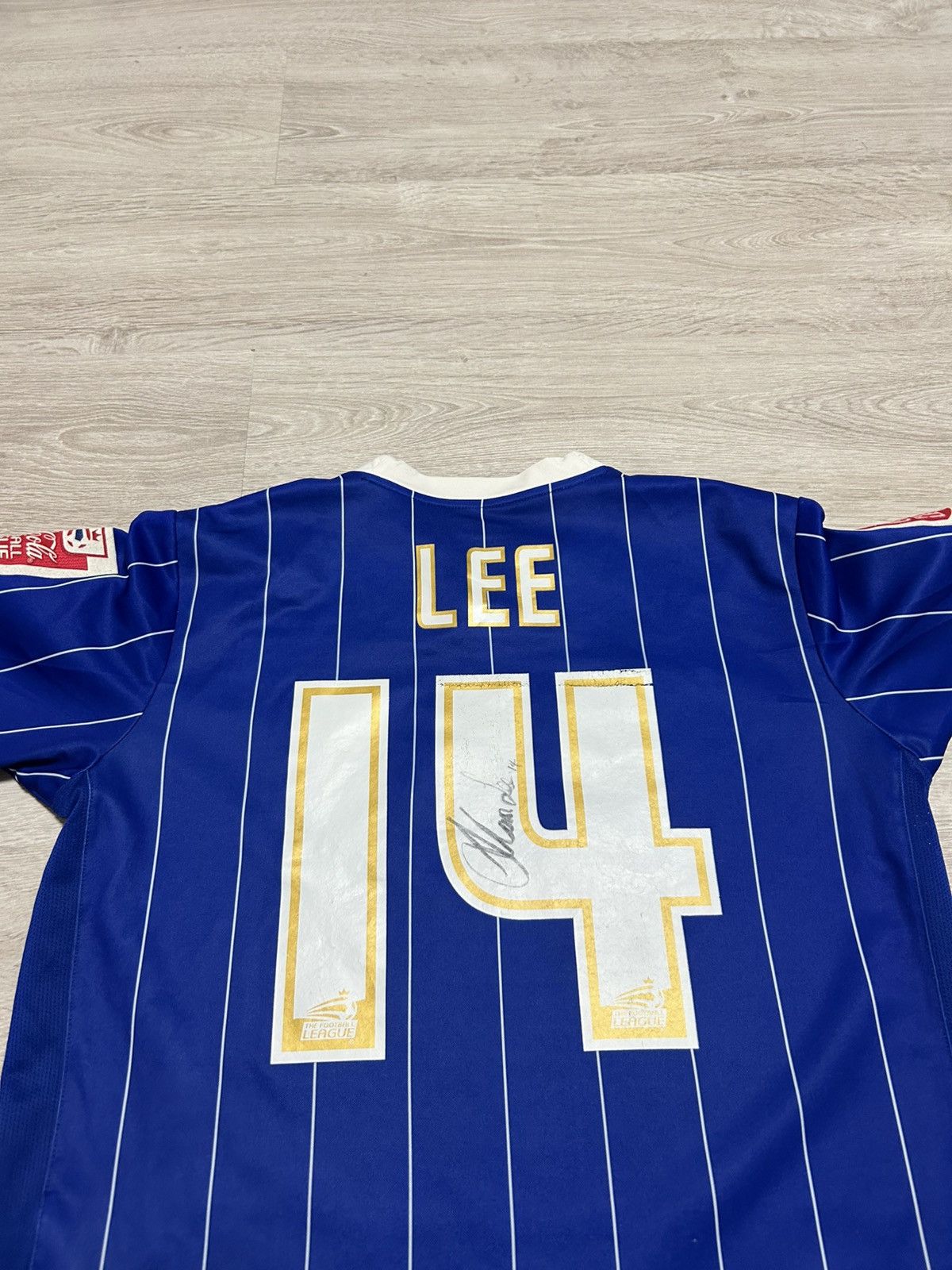 Vintage Vintage Mitre Ipswich Town 2007/08 Home shirt #14 LEE s Size US S / EU 44-46 / 1 - 12 Thumbnail