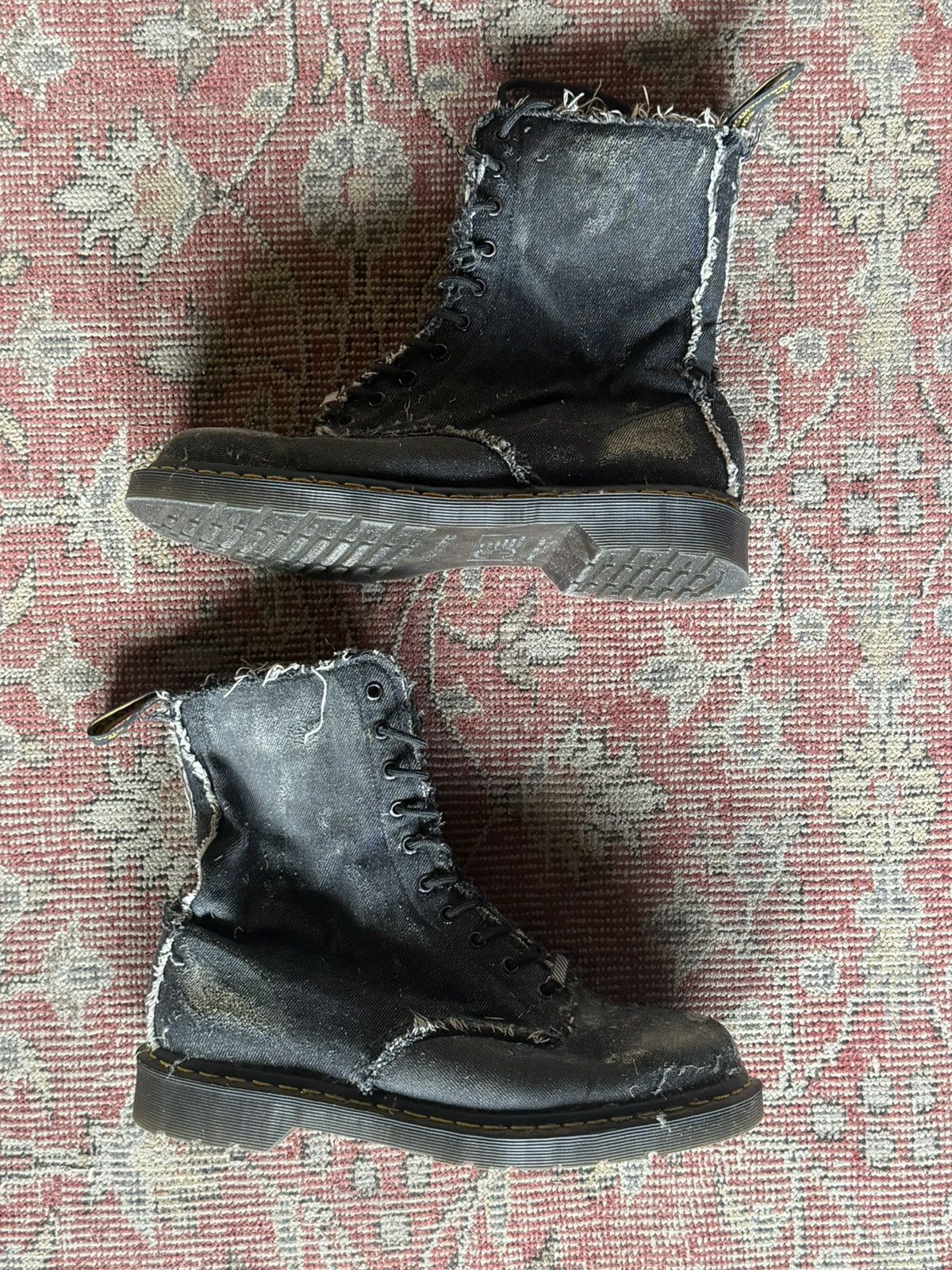 Off-White Off white x Dr martens boots Size US 13 / EU 46 - 2 Thumbnail