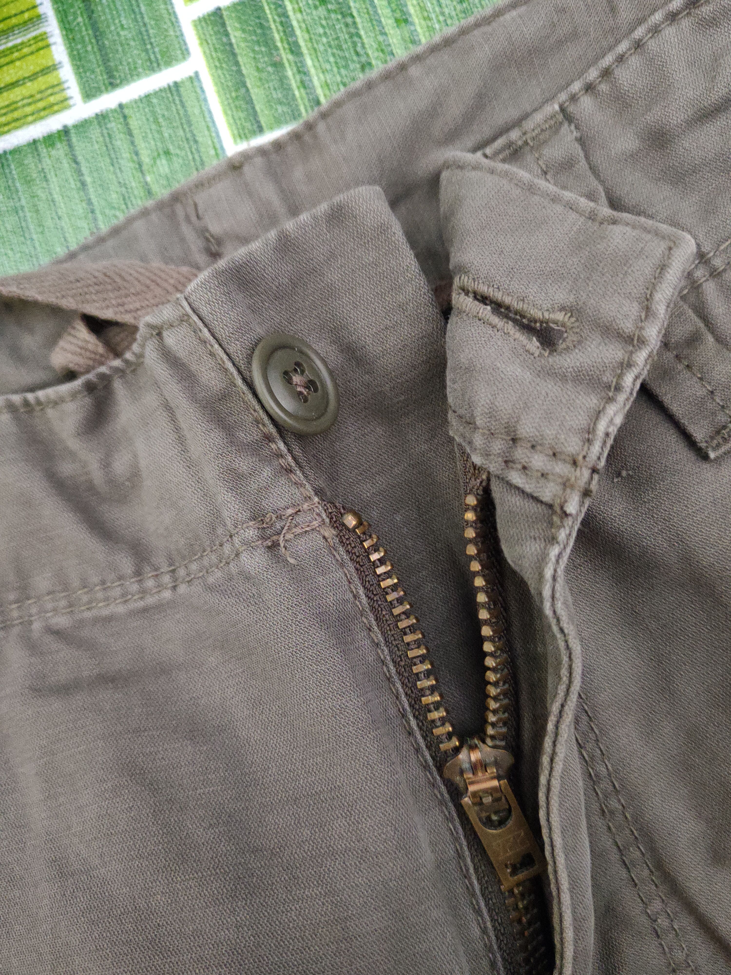 Japanese Brand Uniqlo Olive Multipocket Tactical Cargo Pants #W1049 Size US 31 - 14 Thumbnail