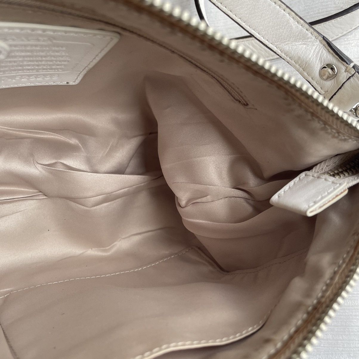 Coach Coach Signature 2 Way Sling Bag Size ONE SIZE - 21 Thumbnail