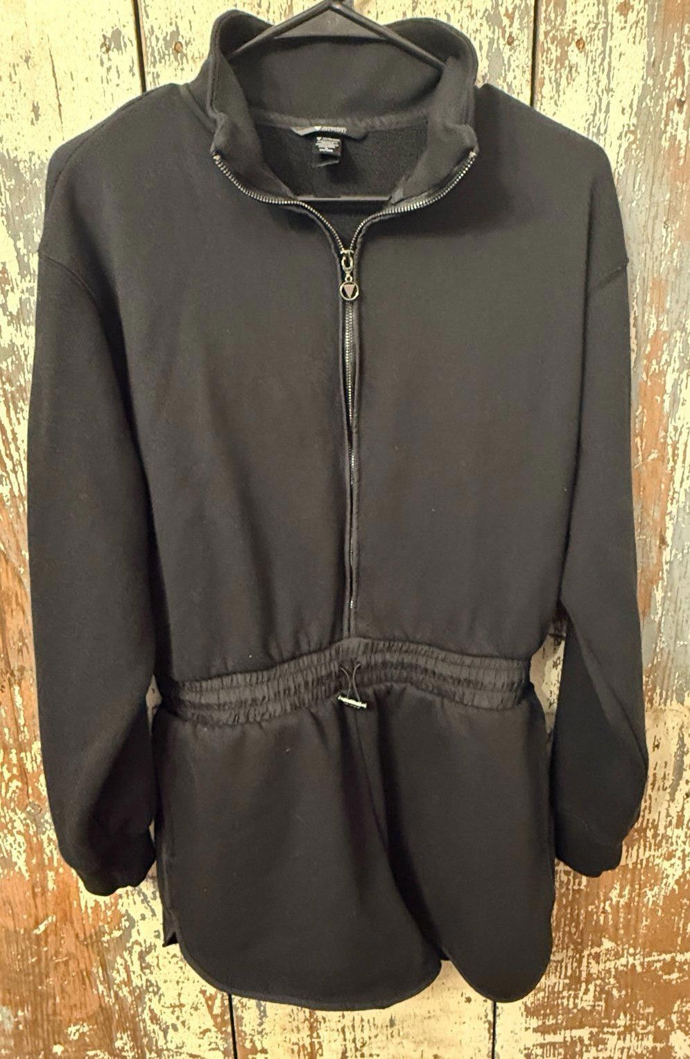 Designer Victoria's Secret On Point Black Cotton Romper, size medium Size 32" / US 10 / IT 46 - 1 Thumbnail