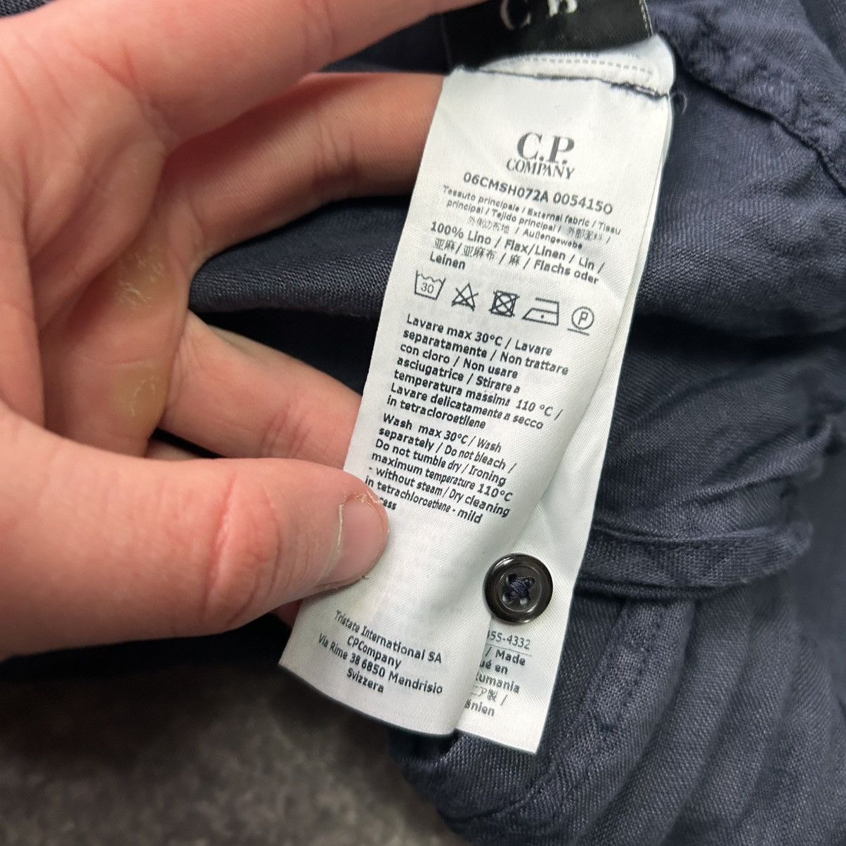 C.P. Company Luxury C.P. Company basic small logo streetwear shirt size S Size US S / EU 44-46 / 1 - 10 Thumbnail