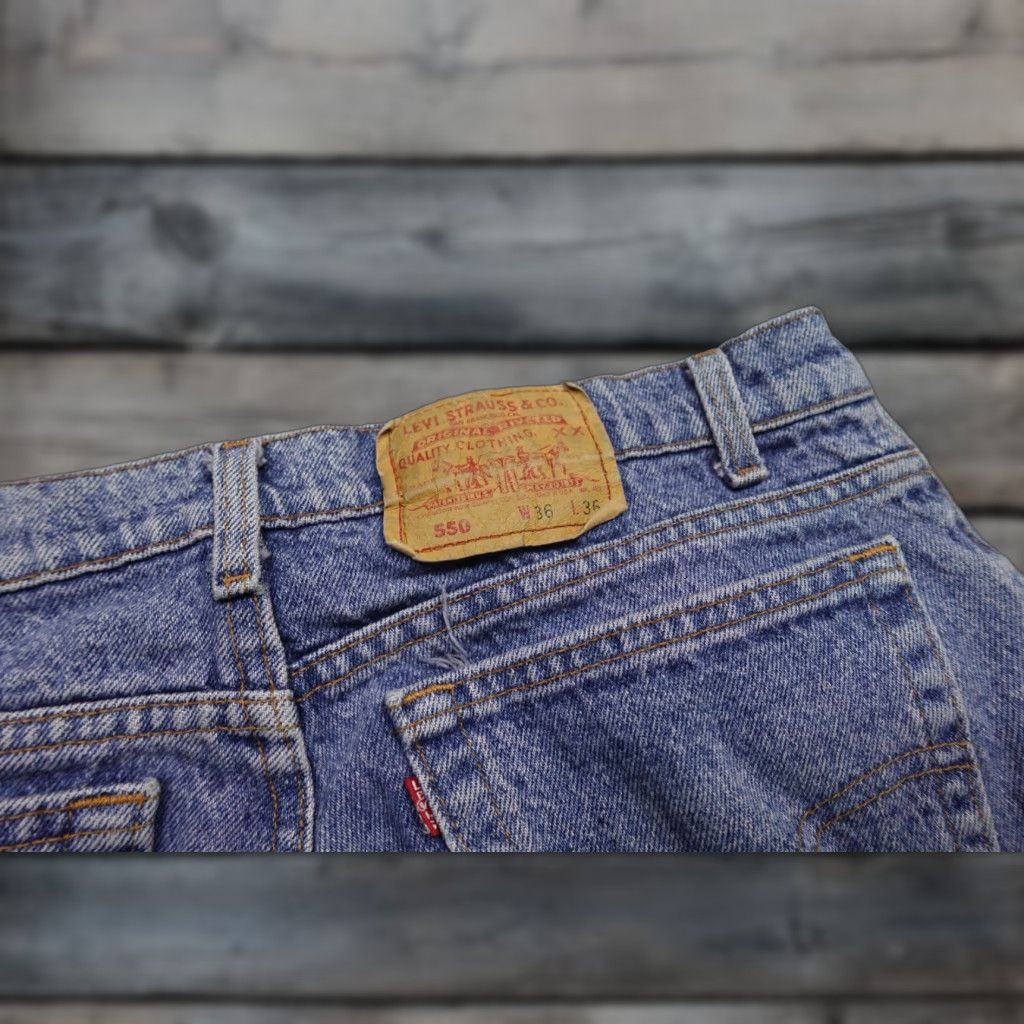 Levi's Levi's 550 Jeans Blue Dark Wash 36x36 Regular Mens Vintage USA Made In USA Stretch Comfort Zipper 5-Pocket Denim Straight Size 36" Inseam 36" (USA) Size US 36 / EU 52 - 1 Thumbnail