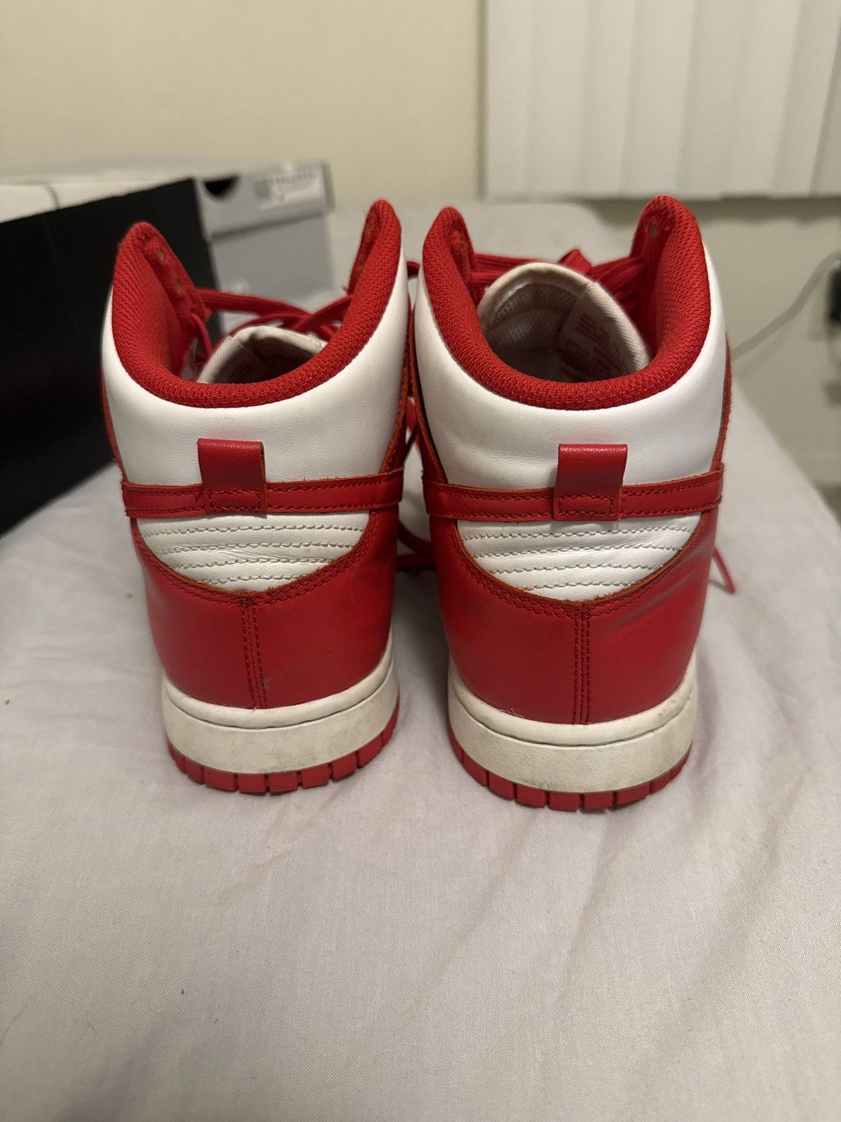 Nike Nike dunk high tops, championship white red size 11,veryworn Size US 11 / EU 44 - 2 Thumbnail