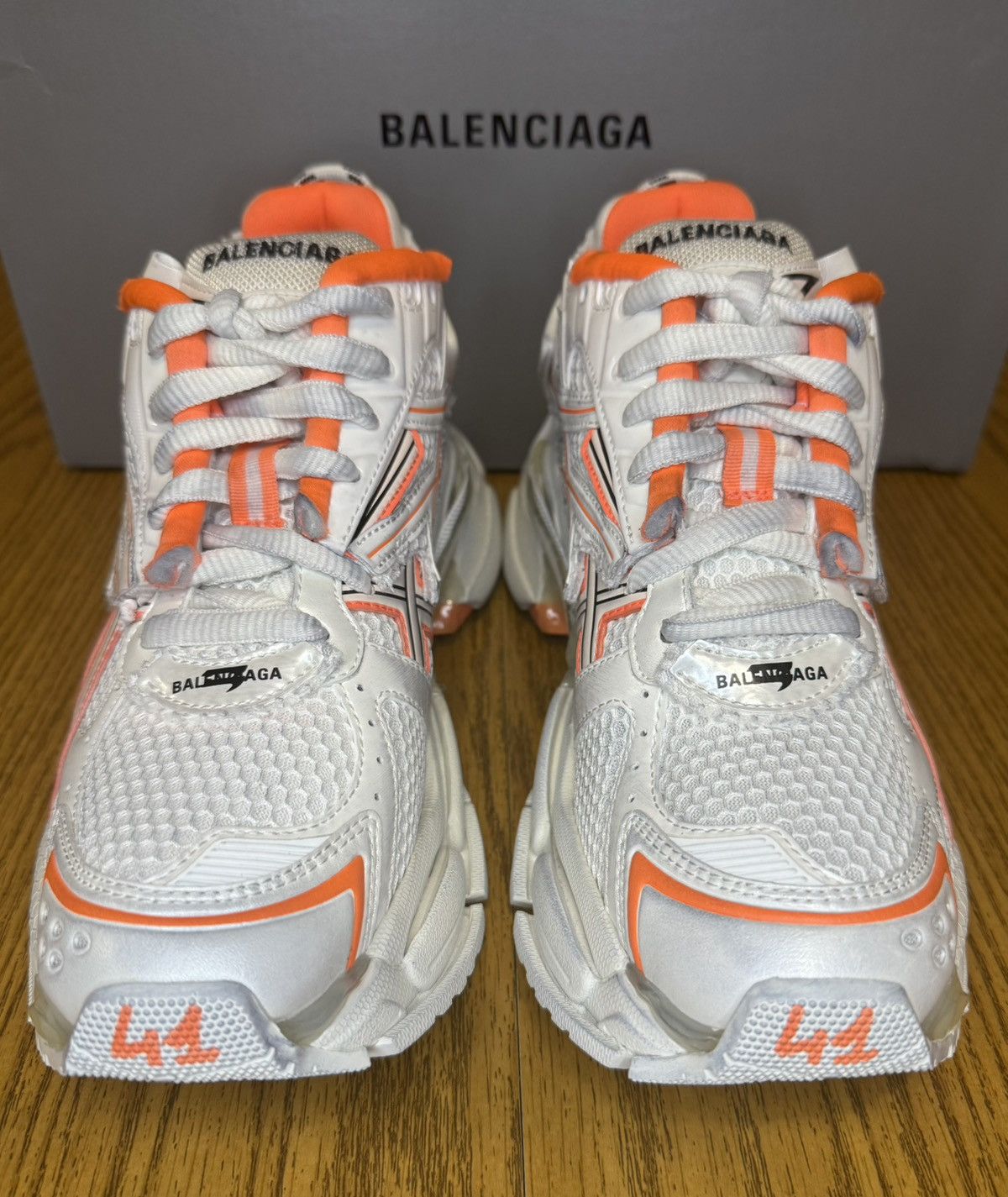 Balenciaga Balenciaga Runner Sneaker (White/Orange) Size US 8 / EU 41 - 2 Thumbnail