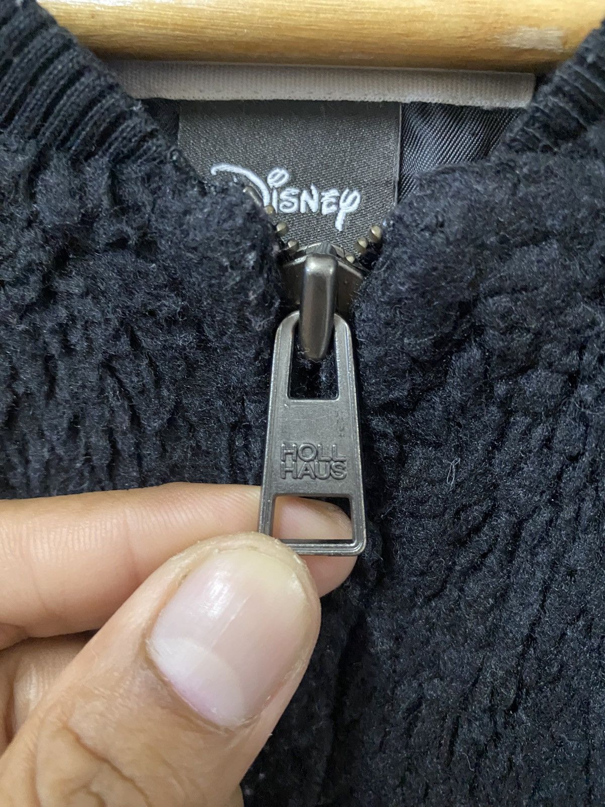 Disney Holl Haus x Disney Mickey Mouse Sherpa Zip Jacket Size US M / EU 48-50 / 2 - 11 Thumbnail