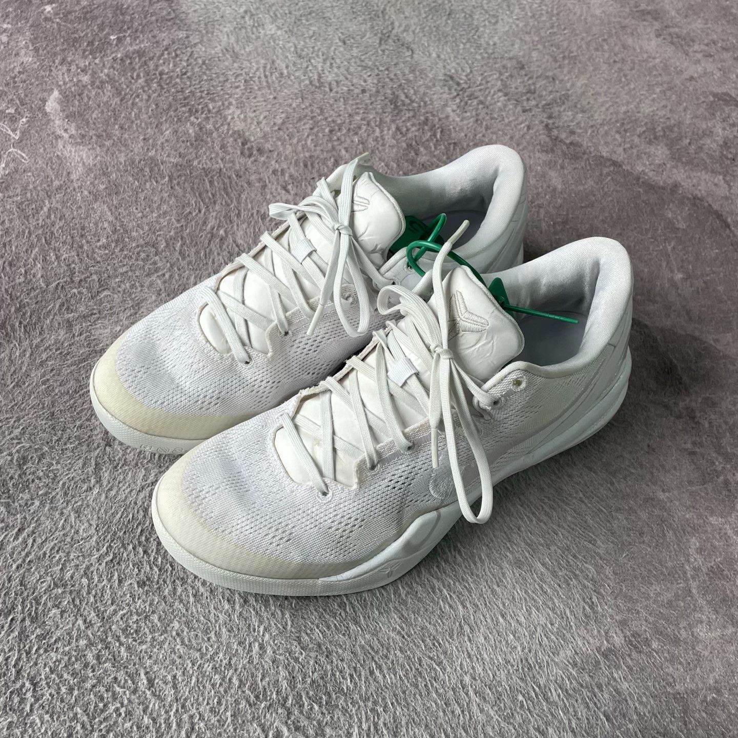 Adidas Adidas White Lowtop Sneakers 44 Men Size US 10.5 / EU 43-44 - 1 Thumbnail