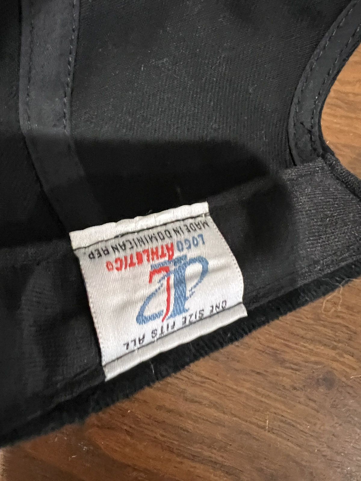 Logo Athletic × NBA × Vintage Vintage 1997 Chicago Bulls NBA Champions Logo Atheltics Hat Size ONE SIZE - 5 Thumbnail