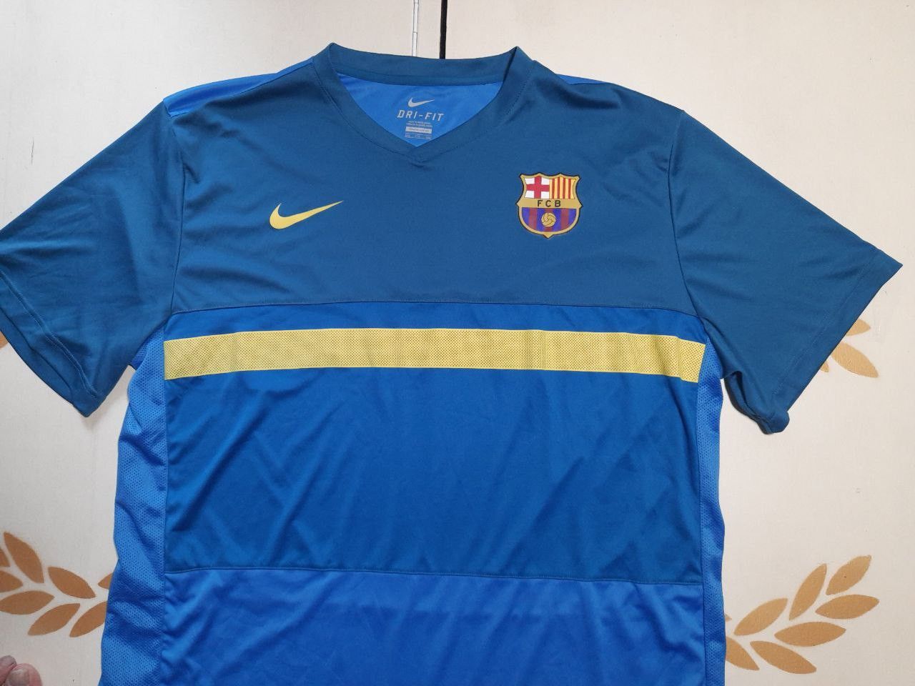 Nike Nike Barcelona Training jersey 2011-2012 Size US XXL / EU 58 / 5 - 2 Thumbnail