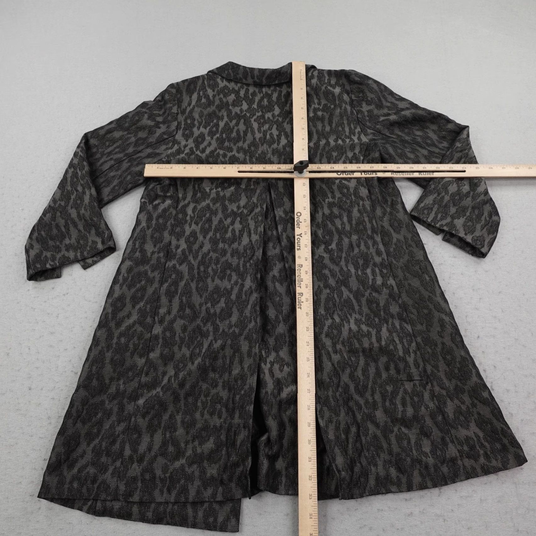 Eileen Fisher VINTAGE Eileen Fisher Jacket Womens One Size Gray Animal Print Open Front Long Coat Size L / US 10 / IT 46 - 5 Thumbnail