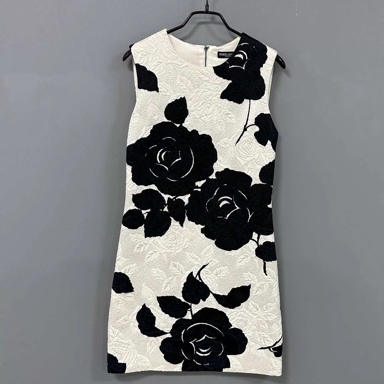 Dolce & Gabbana DG sleeveless dress b&w rose embossed women's Size ONE SIZE - 1 Thumbnail