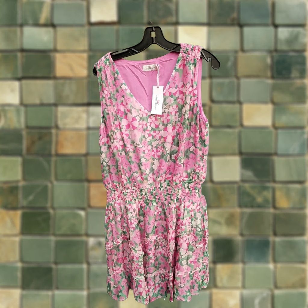 Vineyard Vines Vineyard Vines Mini Dress Smocked Daisy Print V-Neck Pink S Women Short sleeveless Viscose New with tags Size S / US 4 / IT 40 - 1 Thumbnail