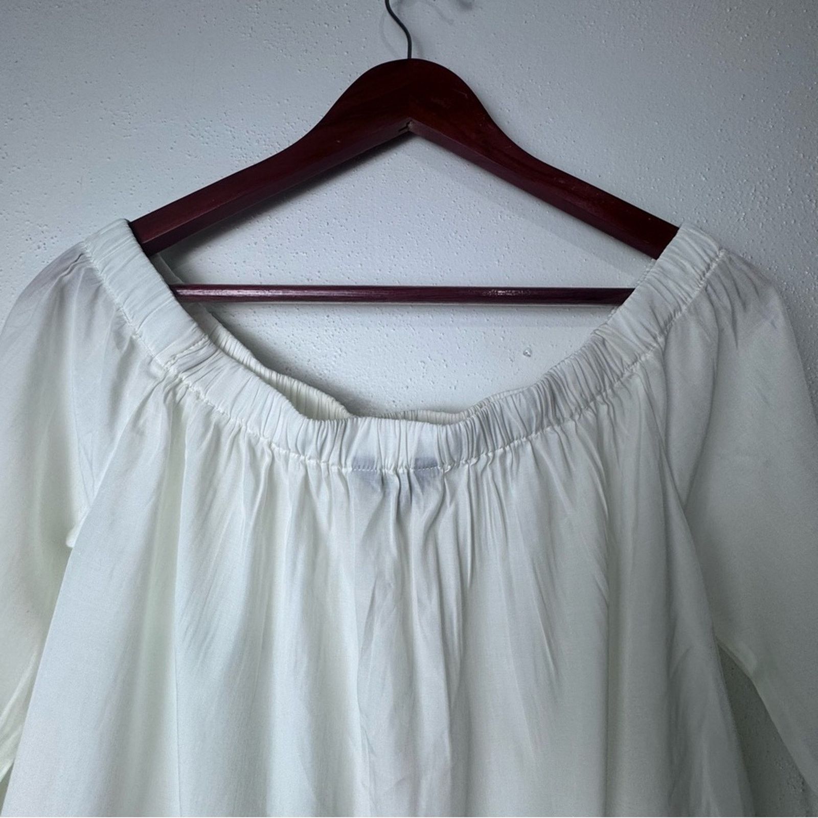 Express Express White Off the Shoulder Front Tie Top Womens Size Med Size M / US 6-8 / IT 42-44 - 13 Thumbnail