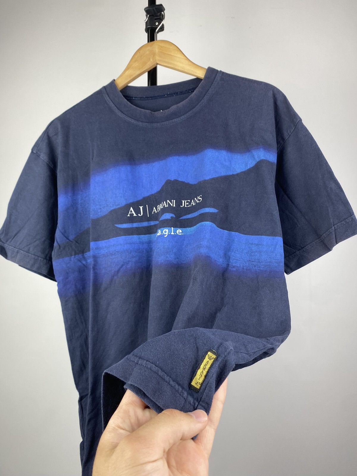 Giorgio Armani × Vintage 🔥90s Armani Jeans Giorgio EAGLE Blue T Shirt Faded Vintage Size US XL / EU 56 / 4 - 4 Thumbnail