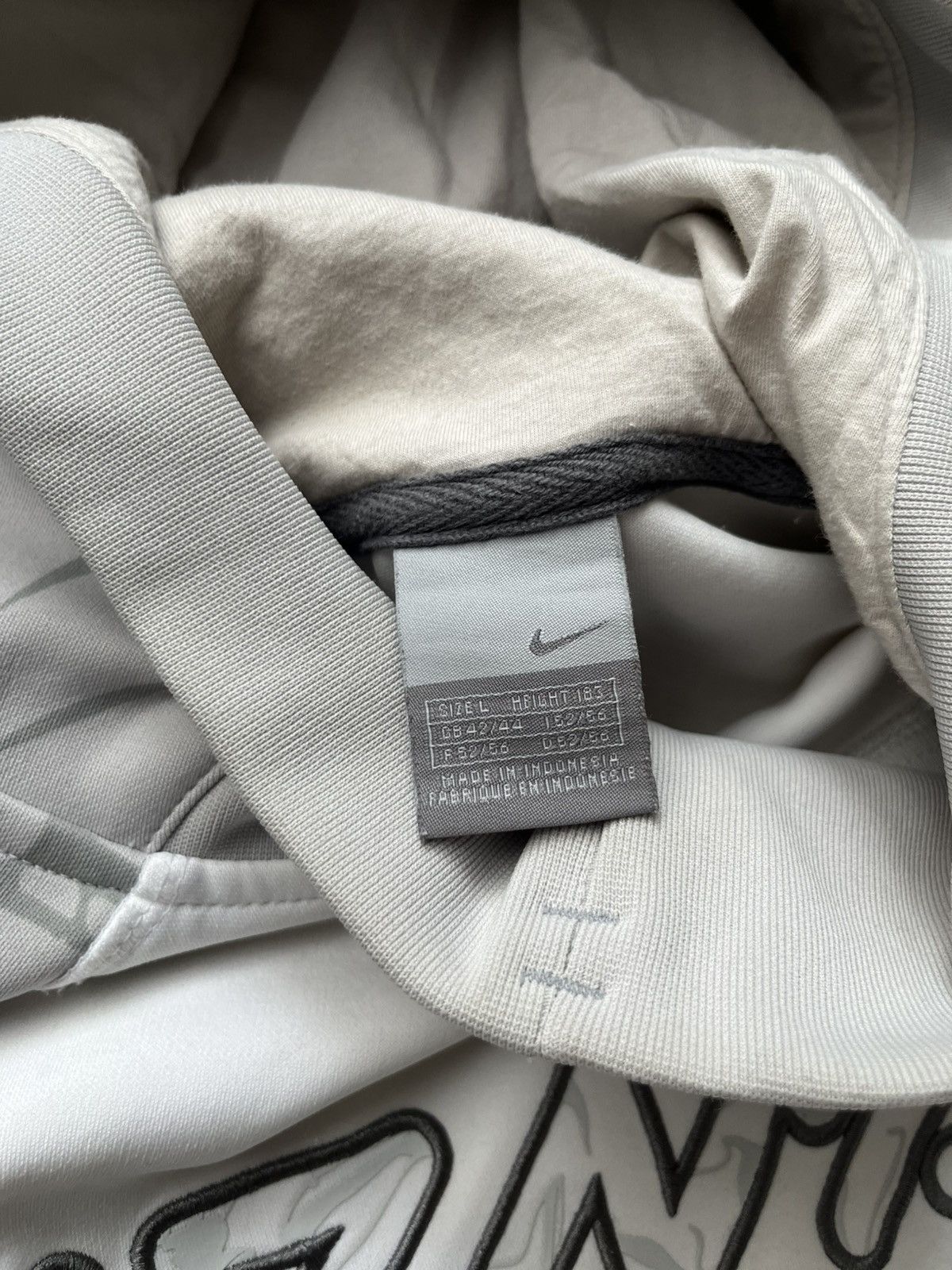 Nike Rare Nike Air Max 360 Baggy Hoodie Y2K 00s Size US L / EU 52-54 / 3 - 4 Thumbnail