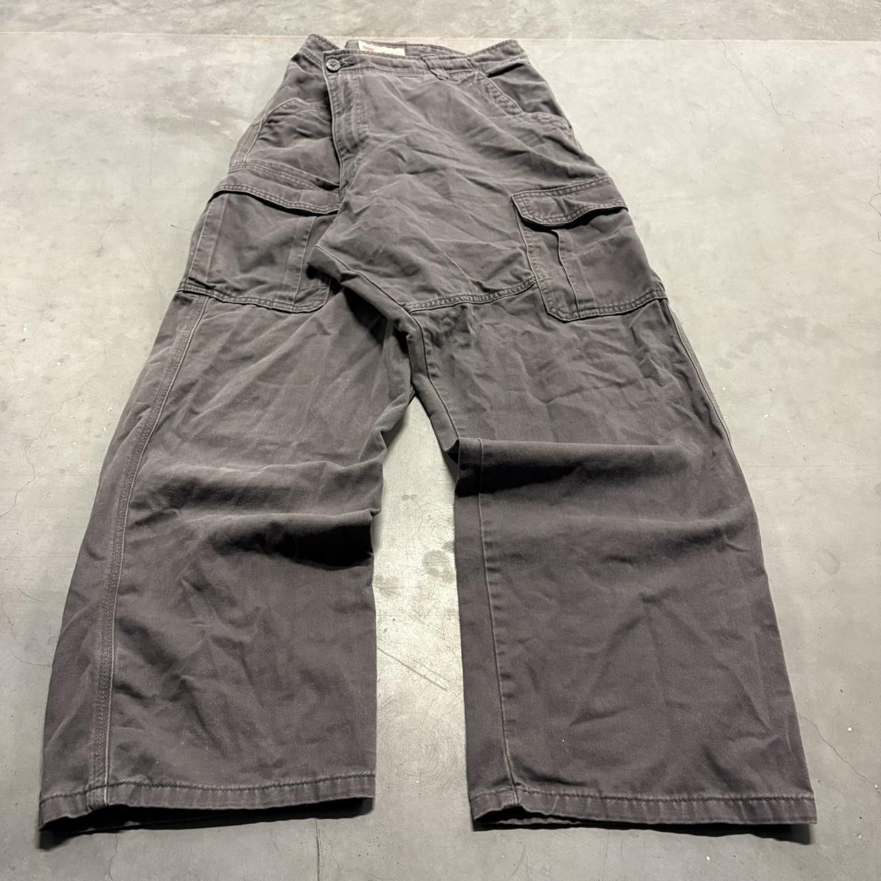 Vintage Crazy Vintage Y2K/2000s Baggy Grey Skater Style Workwear Cargo Pants! Size US 40 / EU 56 - 3 Thumbnail