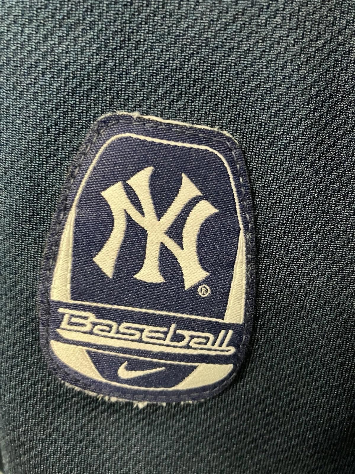 Nike Nike Team VTG New York Yankees Jersey Size ONE SIZE - 3 Thumbnail