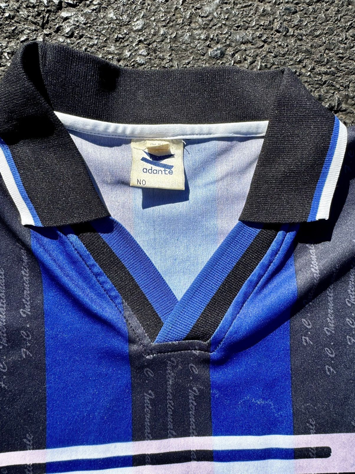 Vintage Vintage 90’s Pirelli Inter Milan Retro Soccer Jersey Size US XL / EU 56 / 4 - 6 Thumbnail