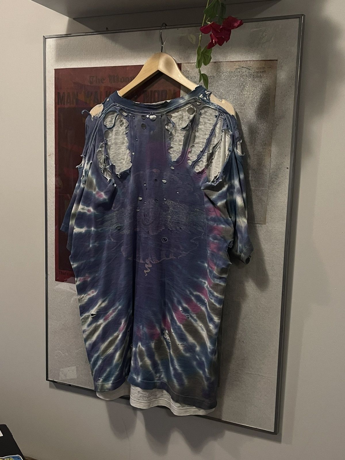 Grateful Dead THRASHED GRATEFUL DEAD 1995 ESTATE OF JERRY GARCIA TSHIRT Size US XL / EU 56 / 4 - 2 Thumbnail