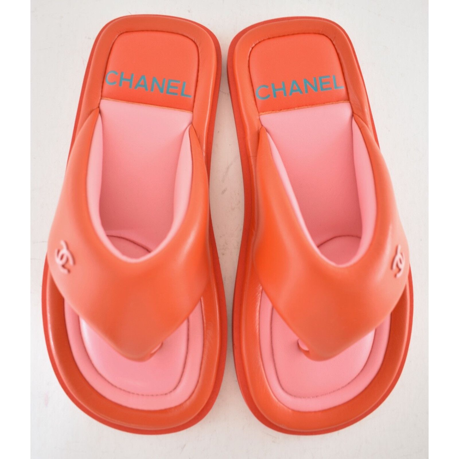 Chanel Chanel 22P Pink Red Lambskin Padded Pool Thong Logo Size US 7 / IT 37 - 9 Thumbnail