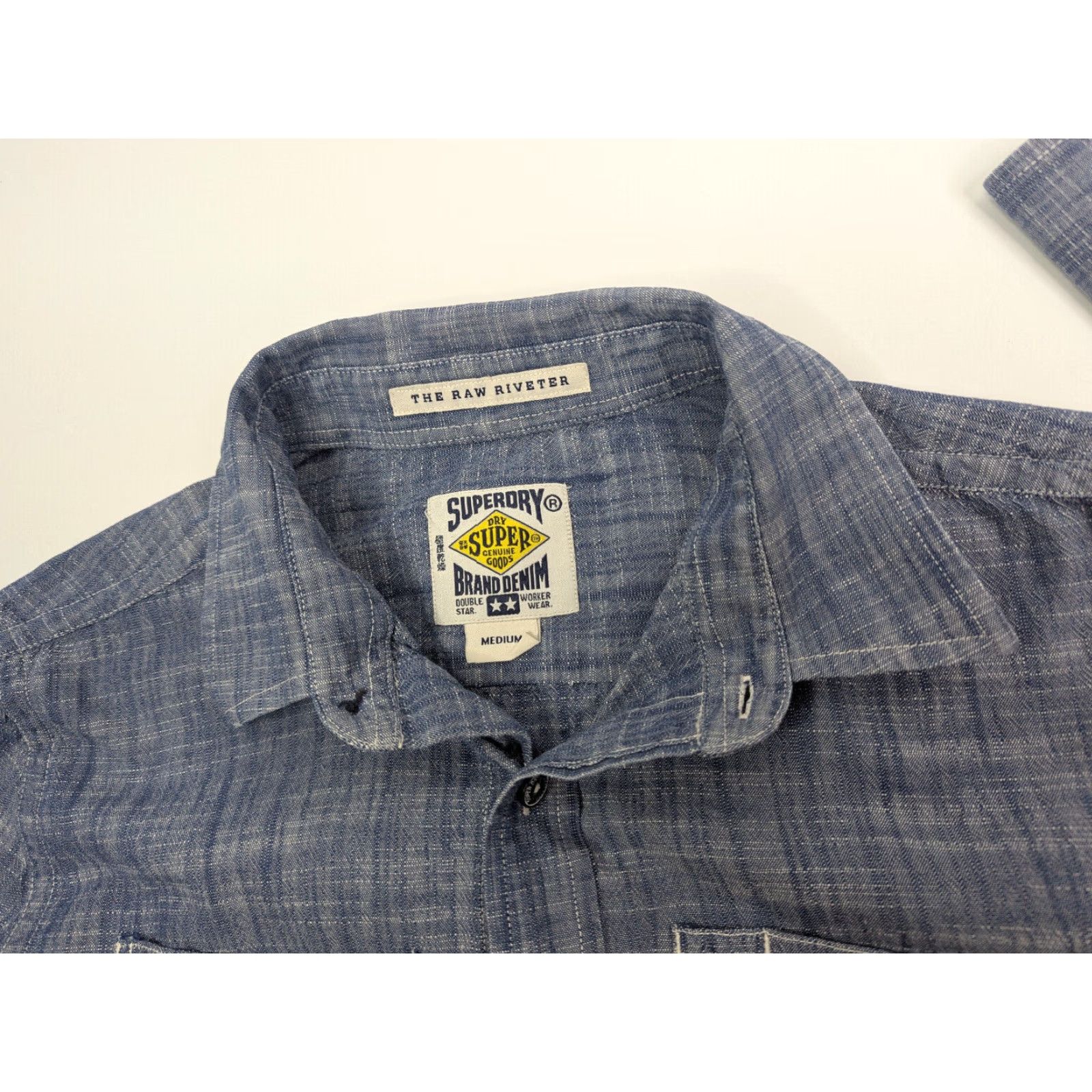 Superdry VINTAGE Superdry Shirt Men Blue Denim Chambrey The Raw Riveter Worker Wear Button-Up Long Sleeve Size M Size US M / EU 48-50 / 2 - 7 Thumbnail