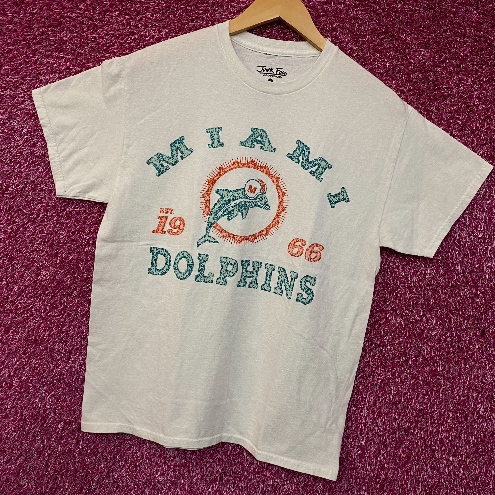 Junk Food Junk Food Clothing Miami Dolphins Faded Retro Style Graphic Size US S / EU 44-46 / 1 - 3 Thumbnail