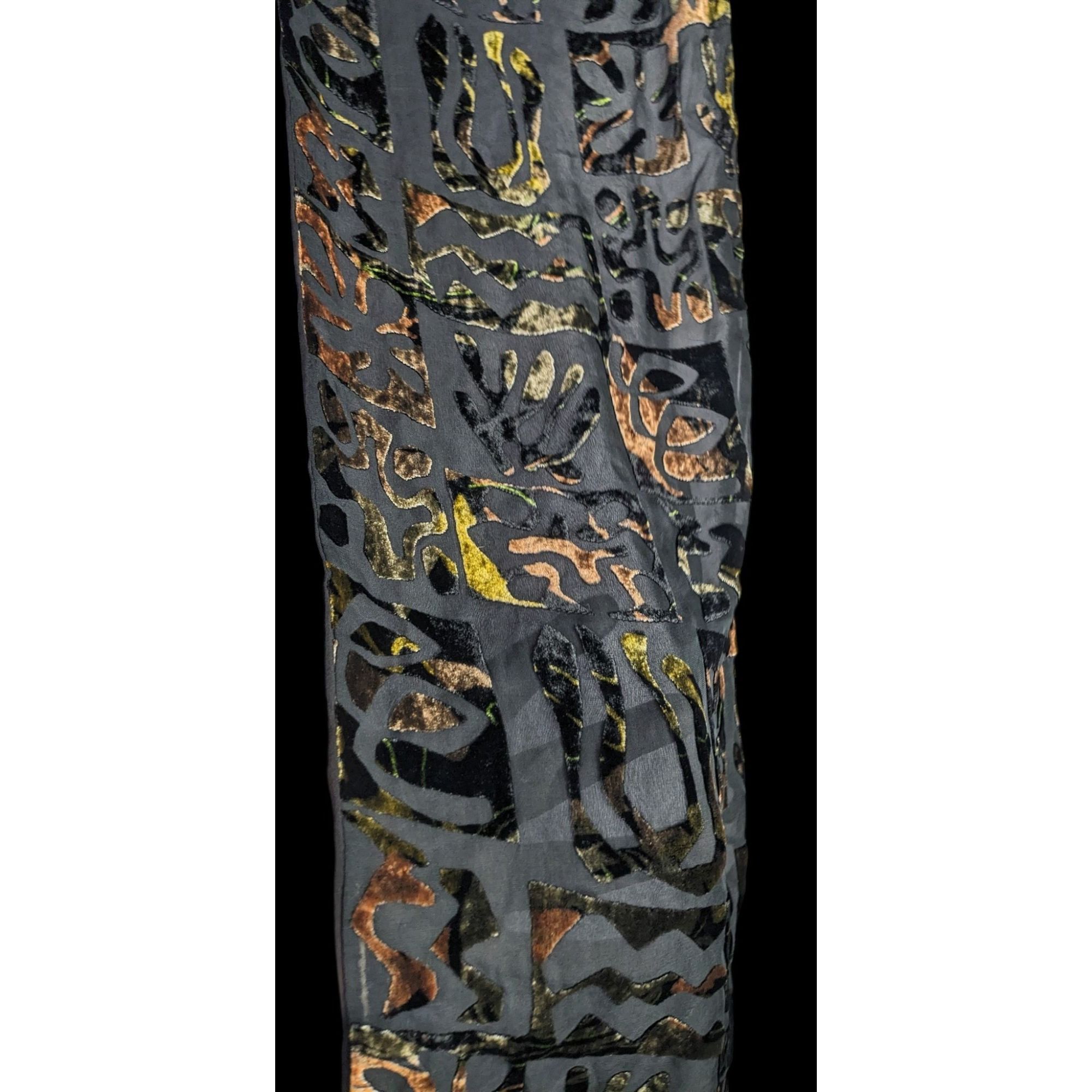 Other Vintage Burnt Velvet Floral Scarf Hawaiian-Inspired Black & Size ONE SIZE - 2 Thumbnail
