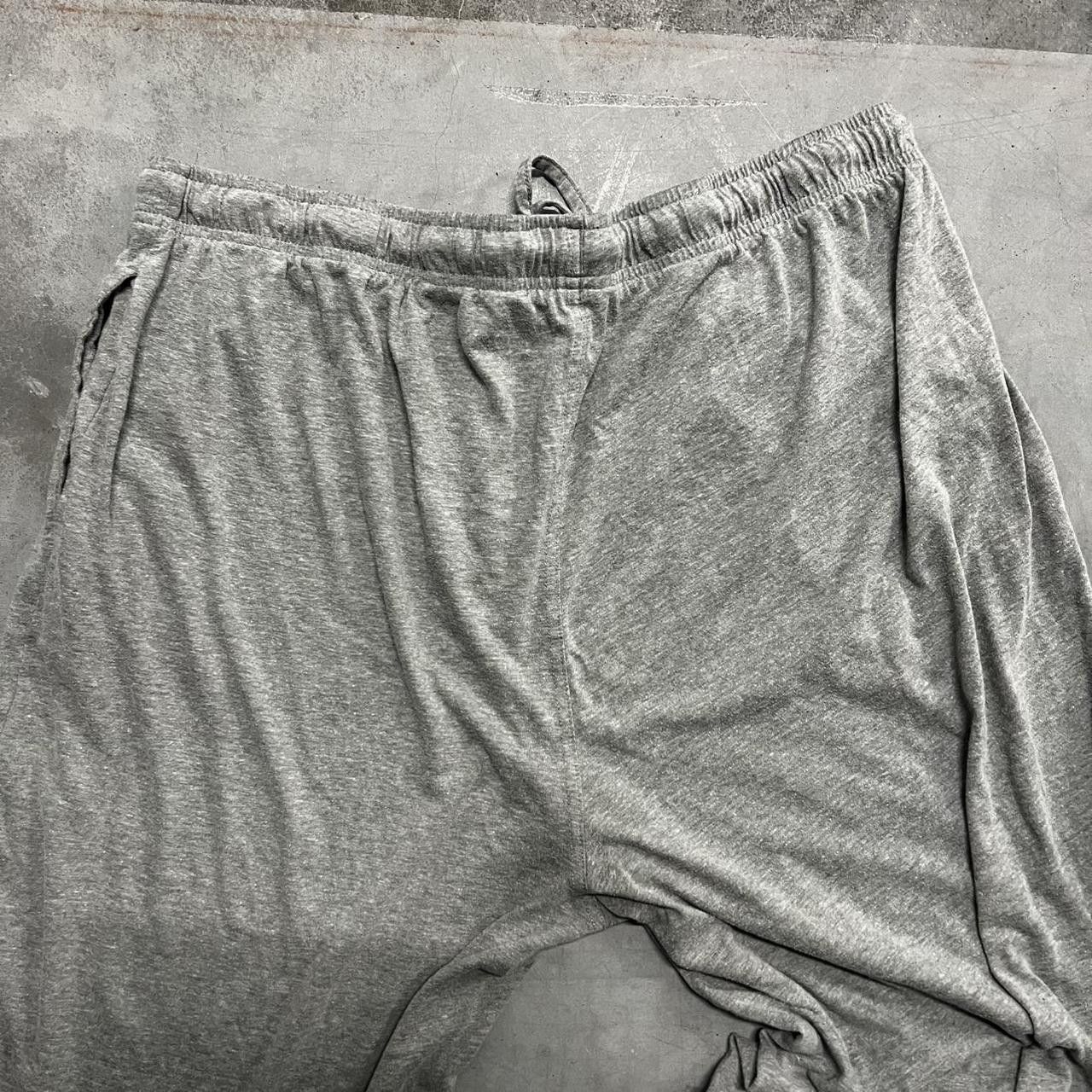 Japanese Brand × Vintage Vintage Y2K/2000s Baggy Wideleg Grey Essential Sweatpants! Size US 40 / EU 56 - 6 Thumbnail