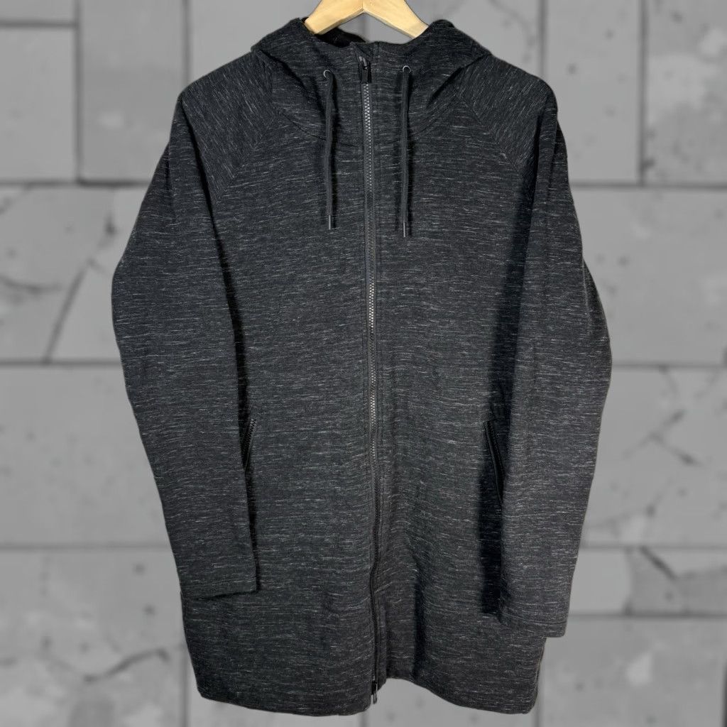 Athleta Athleta Jacket Womens M Black Full Zip Hooded Oversized Size M / US 6-8 / IT 42-44 - 1 Thumbnail