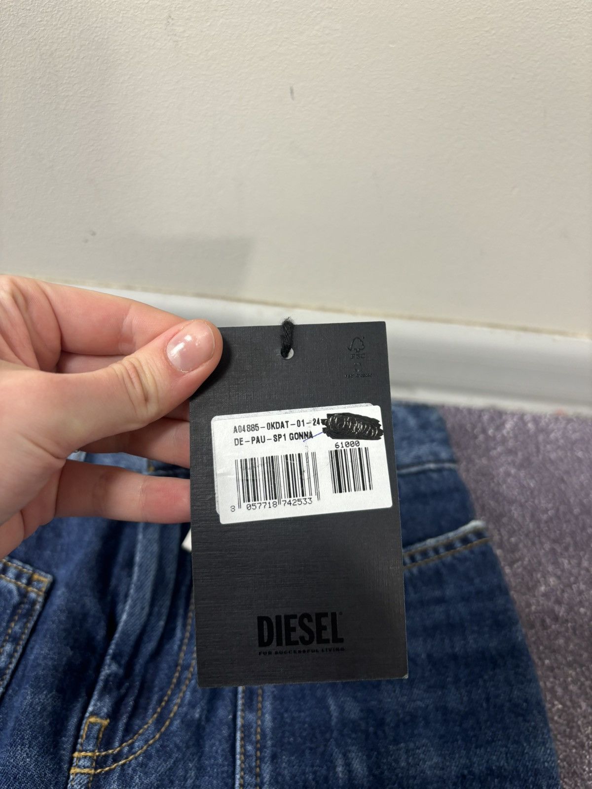 Diesel Diesel De-Pau-Sp1 NWT Women’s Blue Knee Length Denim Skirt Size 24" / US 00 / IT 34 - 7 Thumbnail