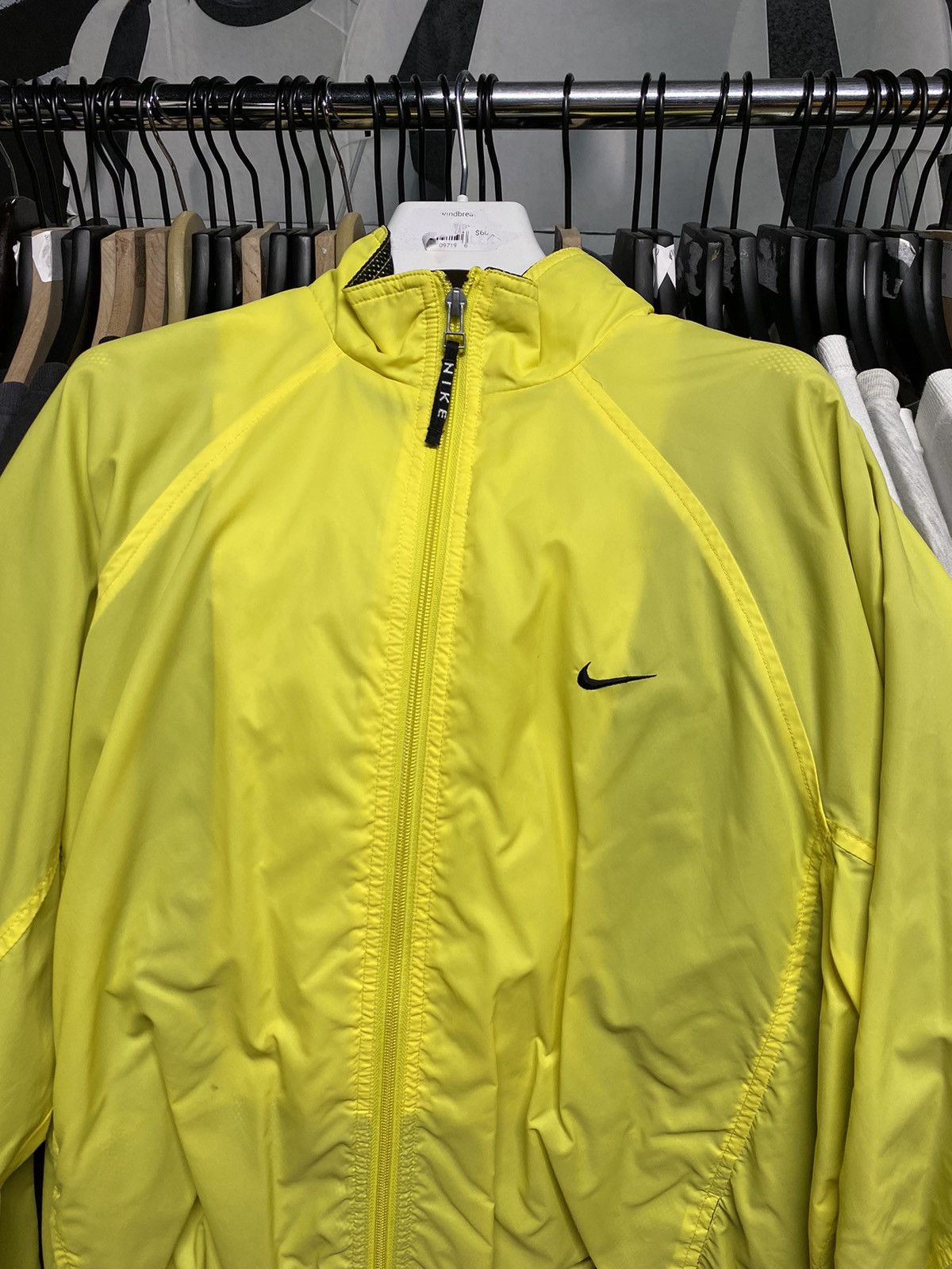 Vintage 90’s Vintage Nike Windbreaker FullZip Preowned XLarge Size US XL / EU 56 / 4 - 3 Thumbnail