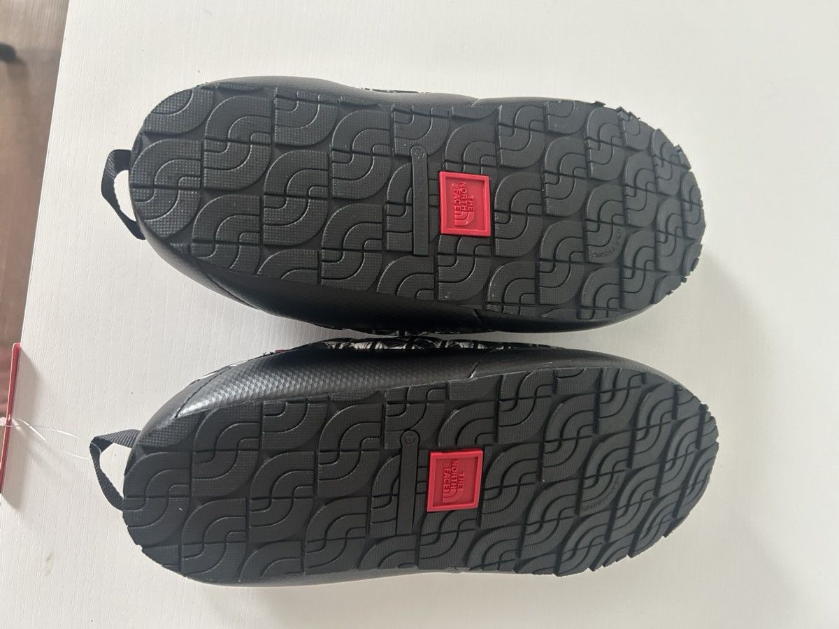 Supreme The North Face Studded Traction Mule 2021