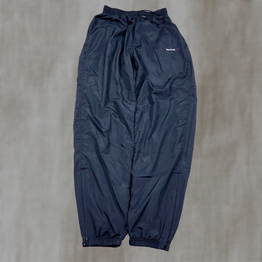 Reebok VINTAGE Reebok Pants Women M Black Windbreaker Track Joggers Y2K Lined Size 32" / US 10 / IT 46 - 1 Thumbnail