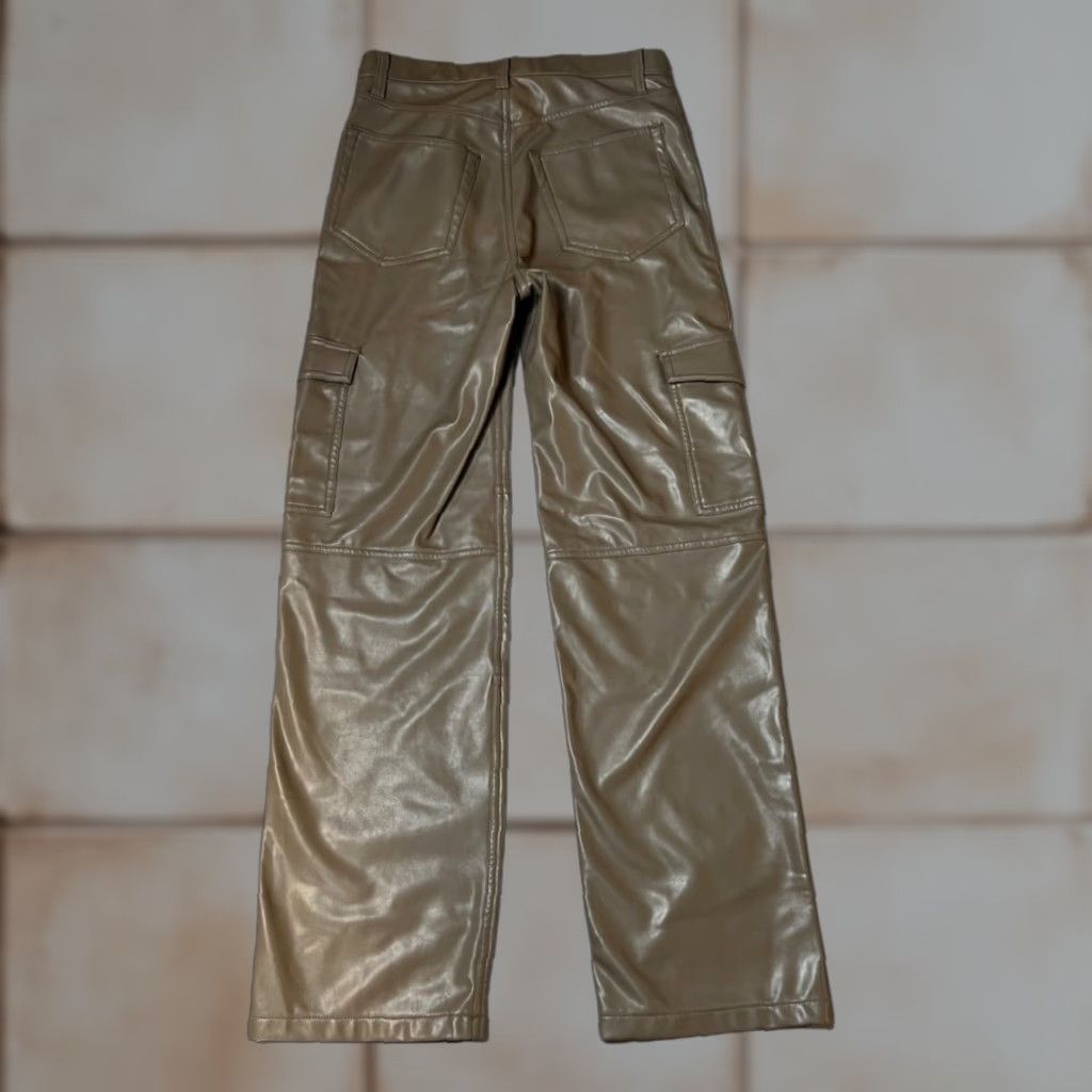 Abercrombie & Fitch VINTAGE Abercrombie & Fitch The 90s Straight Ultra High rise Vegan Leather Pants 29/8 Brown Womens Regular 90s Size ONE SIZE - 1 Thumbnail