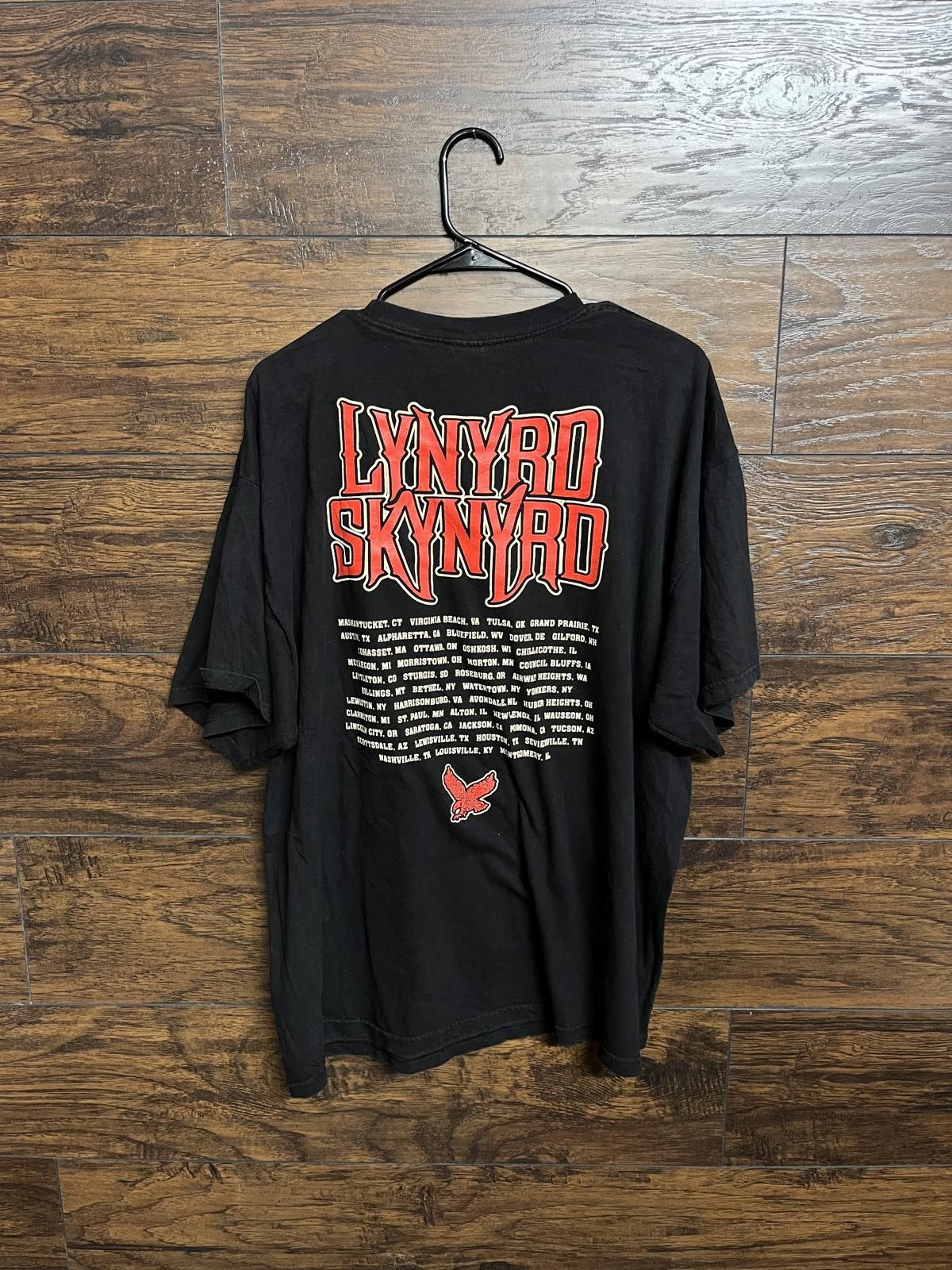 Designer Lynyrd Skynyrd 2015 Tour T-shirt - World Tour Shirt 2XL Size US XXL / EU 58 / 5 - 2 Thumbnail