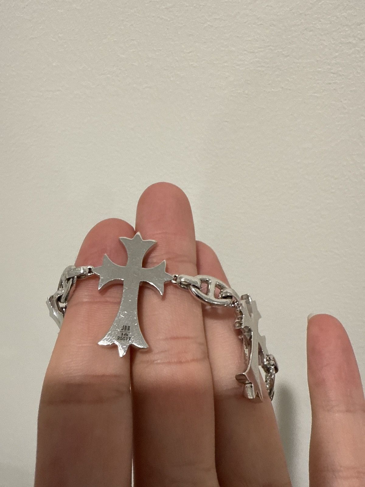 Other JBH Diamond Cross cut emerald Bracelet Size ONE SIZE - 4 Thumbnail
