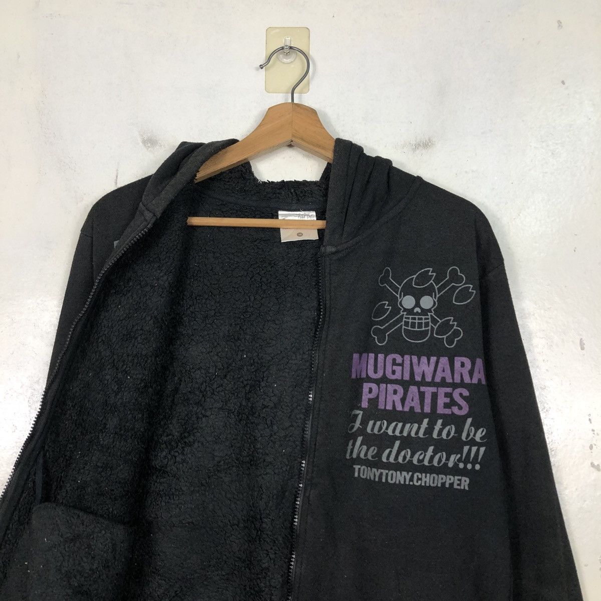 Japanese Brand 📌Cartoon Zipper Hoodie Mugiwara Pirates One Piece Big Logo Size US M / EU 48-50 / 2 - 14 Thumbnail