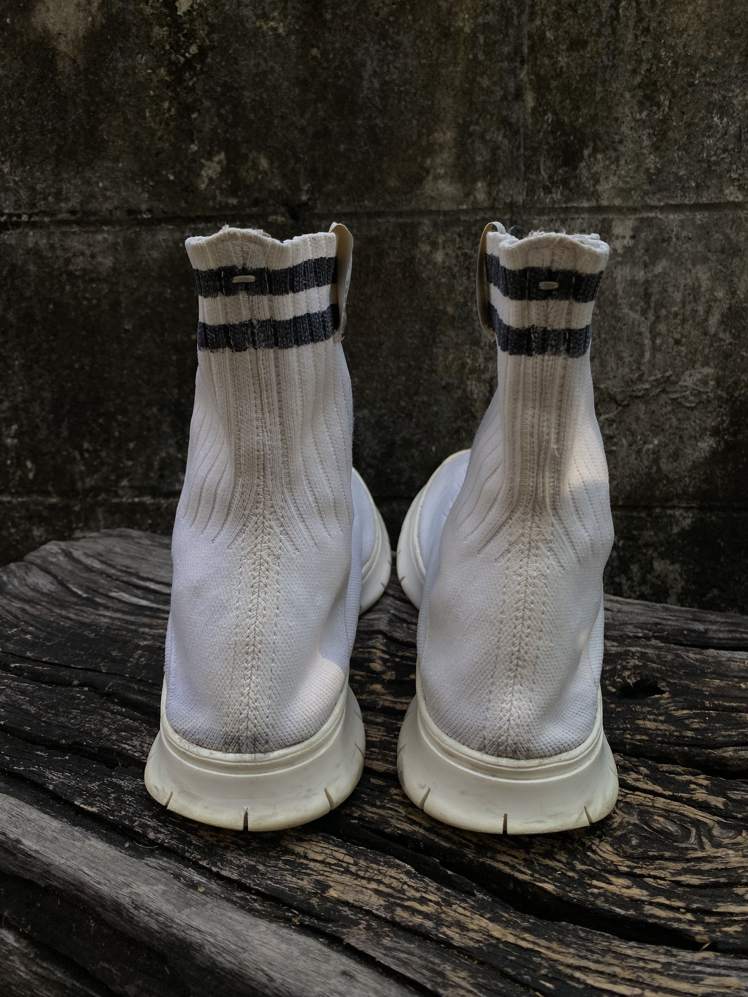 Maison Margiela Maison Margiela Sock High-top Sneakers White Size US 10 / IT 40 - 5 Thumbnail
