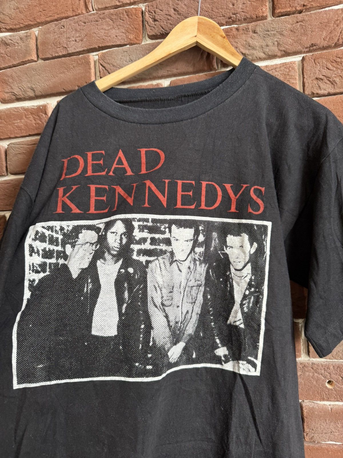 Band Tees Vintage 80s Dead Kennedys Punk T Shirt Band Tour Grail Rare Size US L / EU 52-54 / 3 - 8 Thumbnail