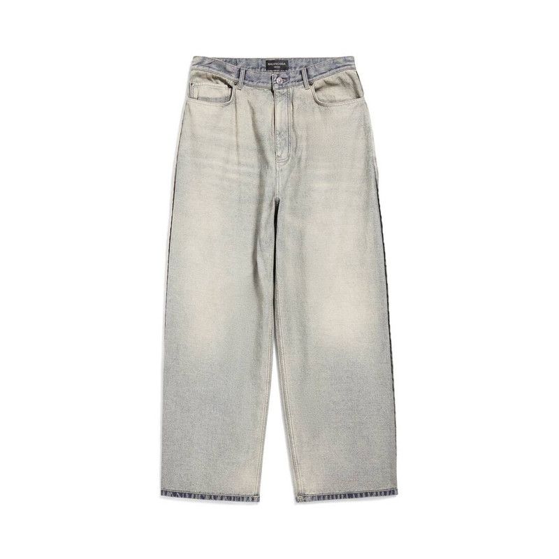 baggy pants in blue