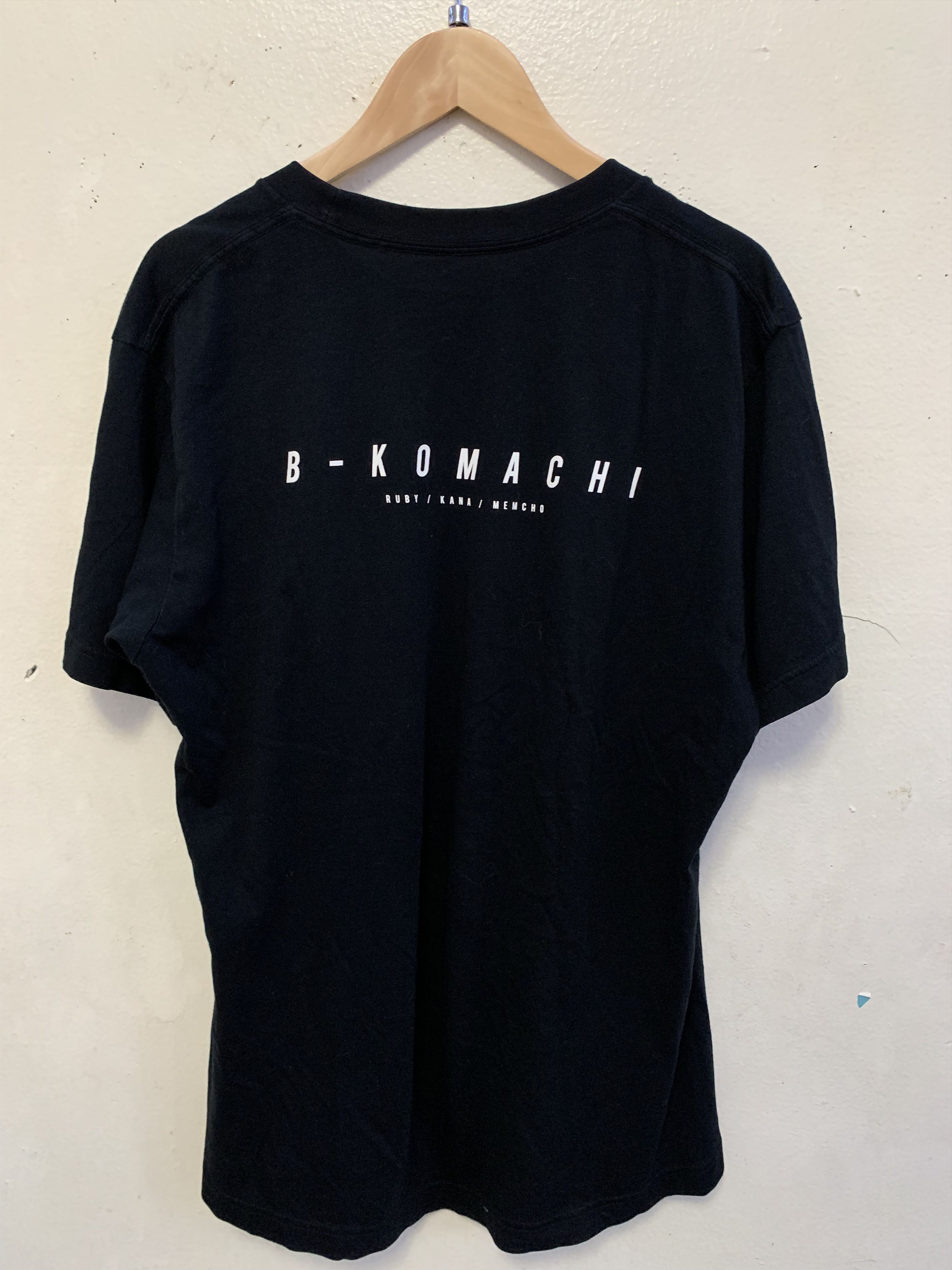 Uniqlo UNIQLO B-Komachi Tee Shirt ⊛ BLACK/PURPLE/PINK/BLUE ⊛ GtyUsd Size US M / EU 48-50 / 2 - 7 Thumbnail