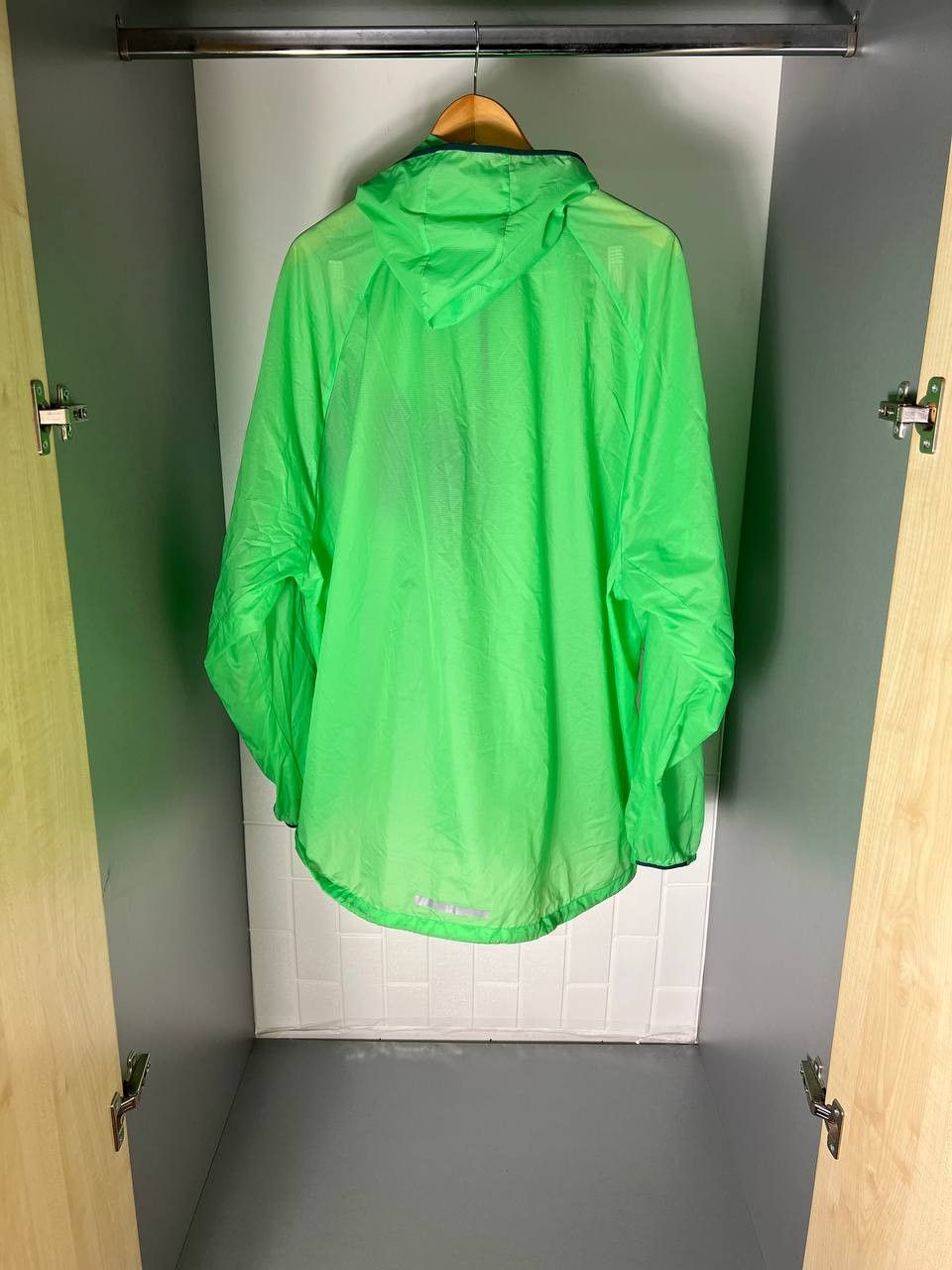 Nike VINTAGE NIKE NYLON LIGHT JACKET RUNNING RETRO DRILL Y2K 90s Size US XXL / EU 58 / 5 - 7 Thumbnail