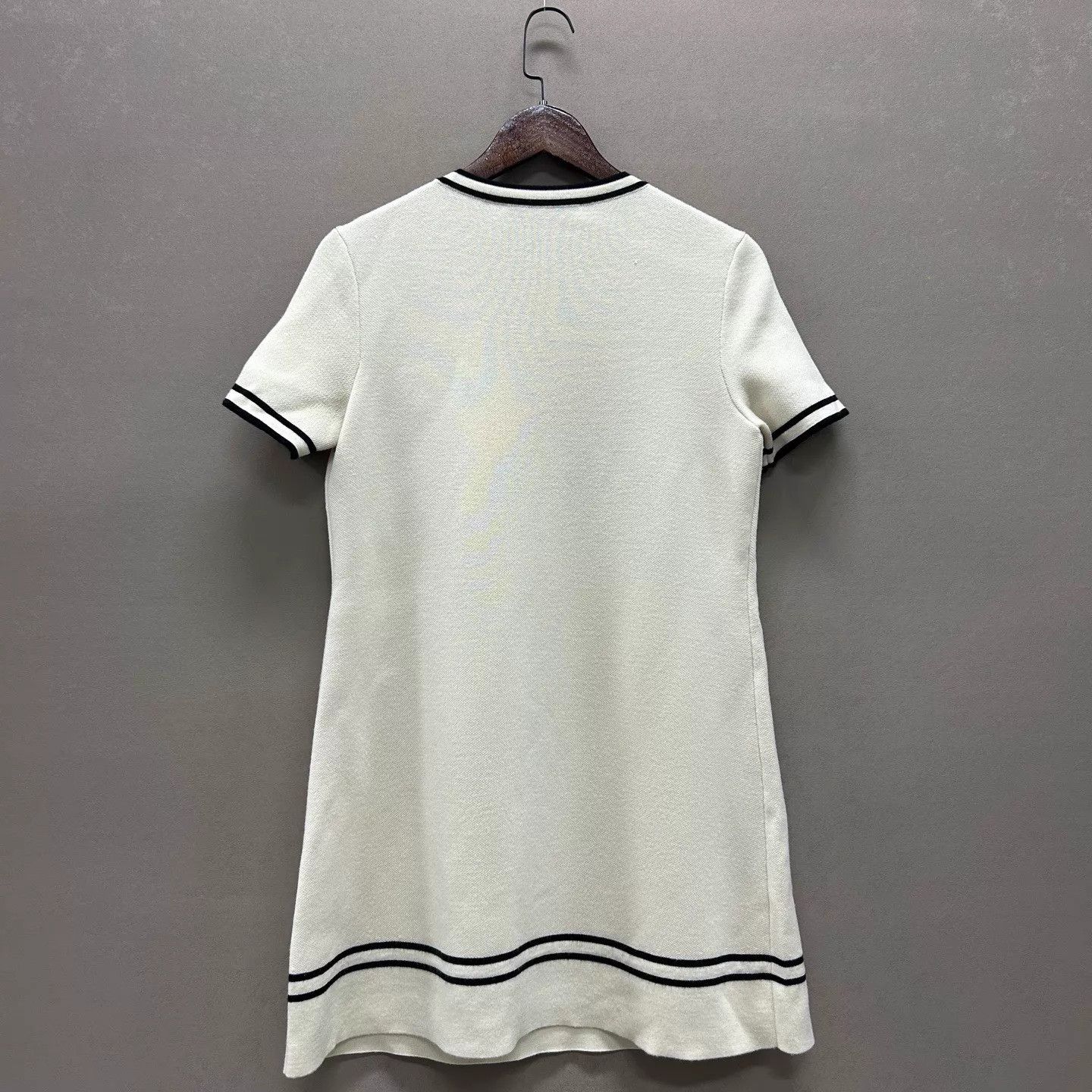 Gucci 99 New M T-Shirt dress Size M / US 6-8 / IT 42-44 - 2 Thumbnail