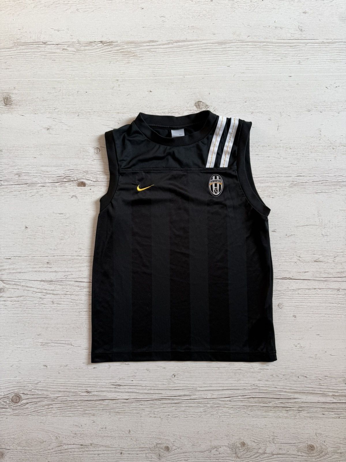 Nike T Shirt nike juventus jersey Size US M / EU 48-50 / 2 - 1 Thumbnail