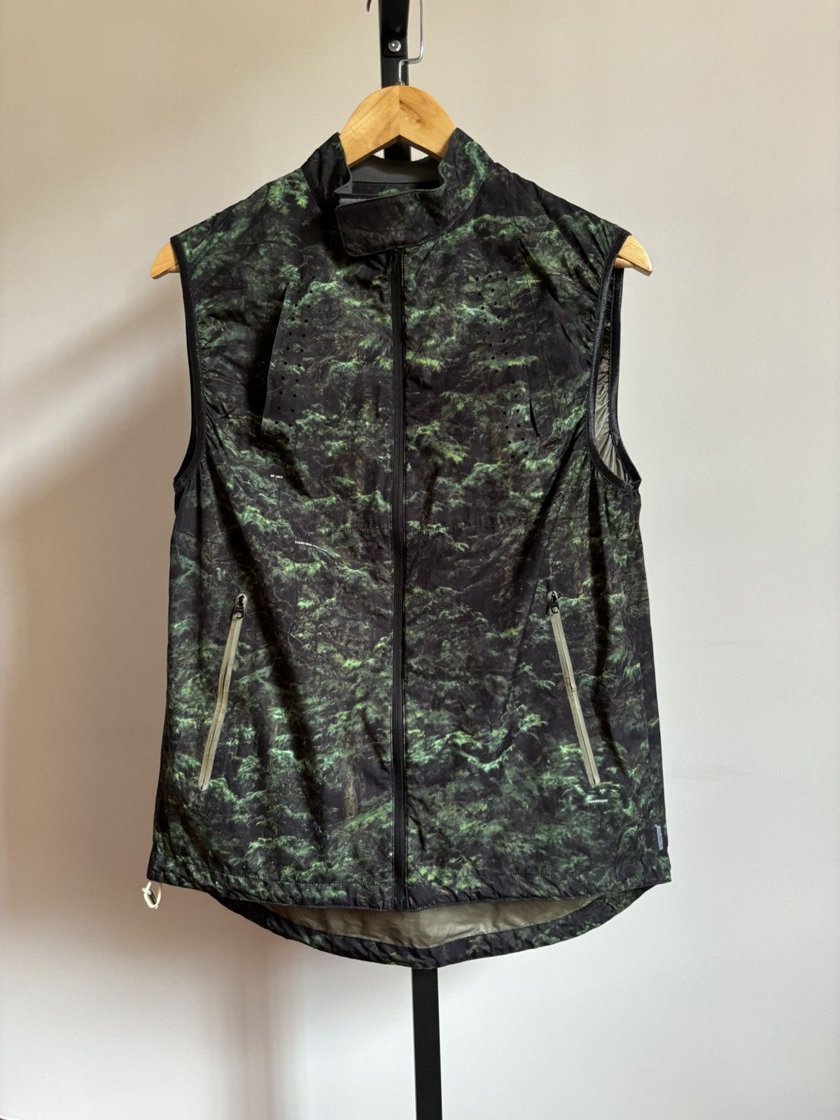 Undercover Undercover 10ss Vest Size US L / EU 52-54 / 3 - 1 Thumbnail