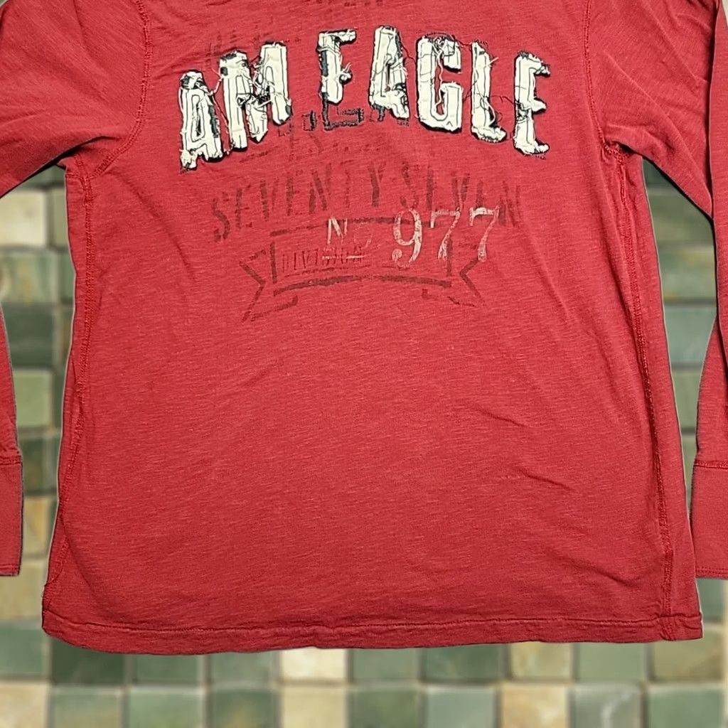 American Eagle Outfitters American Eagle Outfitters Shirt Mens L Red Long Sleeve Crewneck Y2K Retro TEE Size US L / EU 52-54 / 3 - 1 Thumbnail