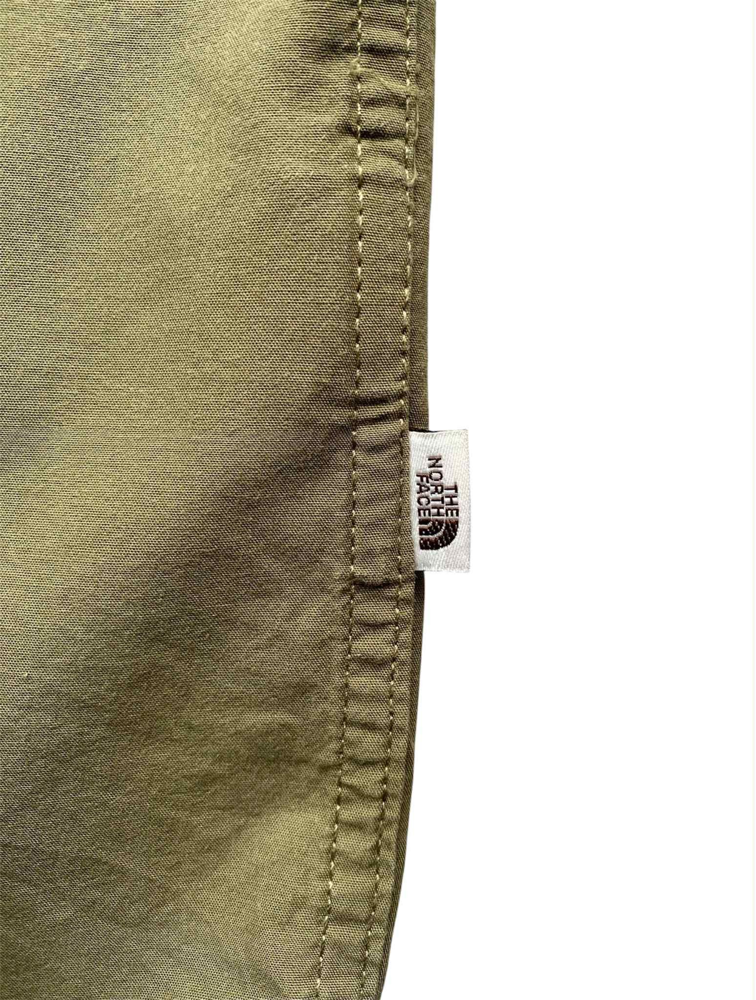 The North Face The North Face TNF Button Up Summer 2022 Small Logo Baytrail Size US XL / EU 56 / 4 - 5 Thumbnail