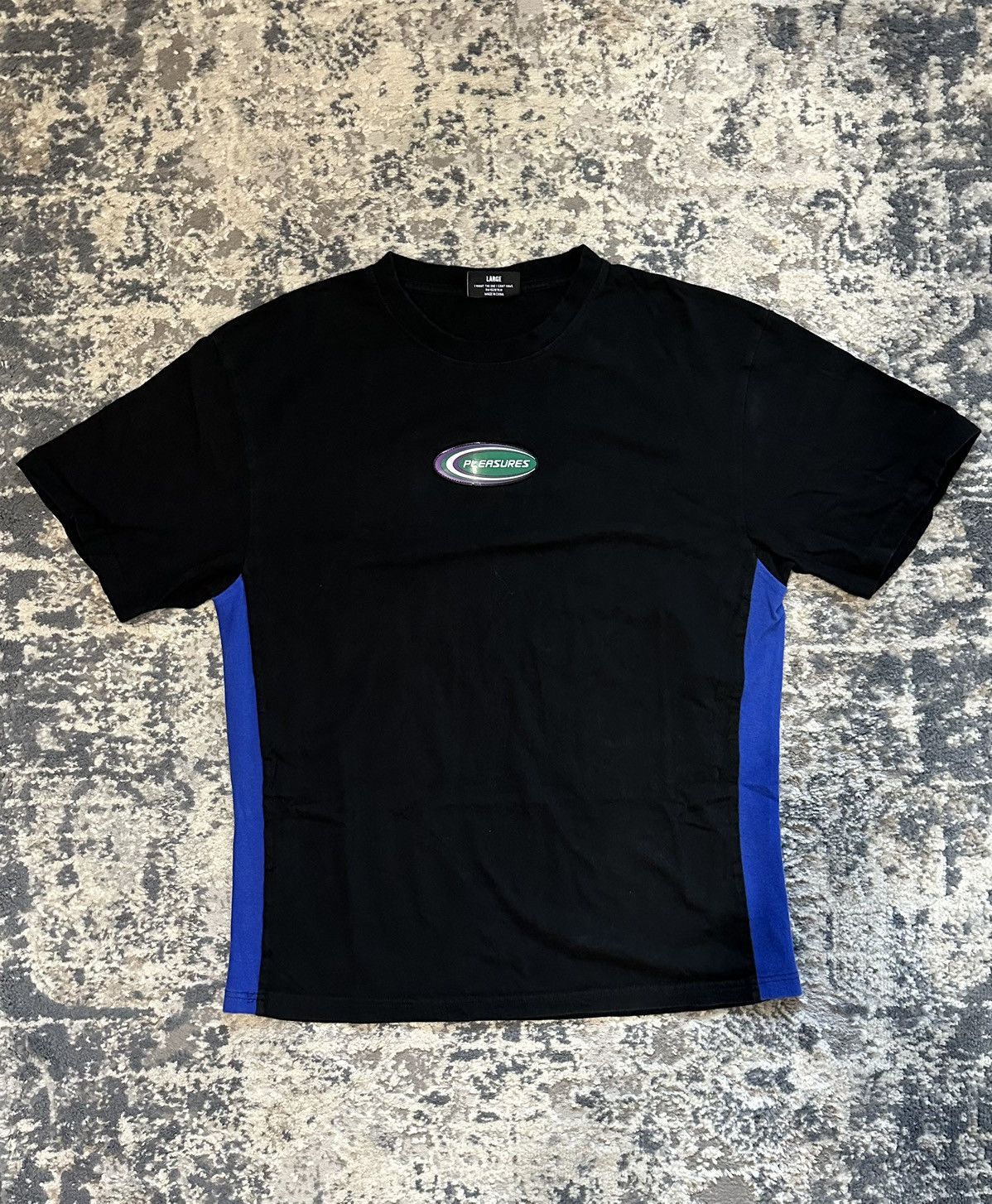 Pleasures Pleasures Tee Size US L / EU 52-54 / 3 - 1 Thumbnail