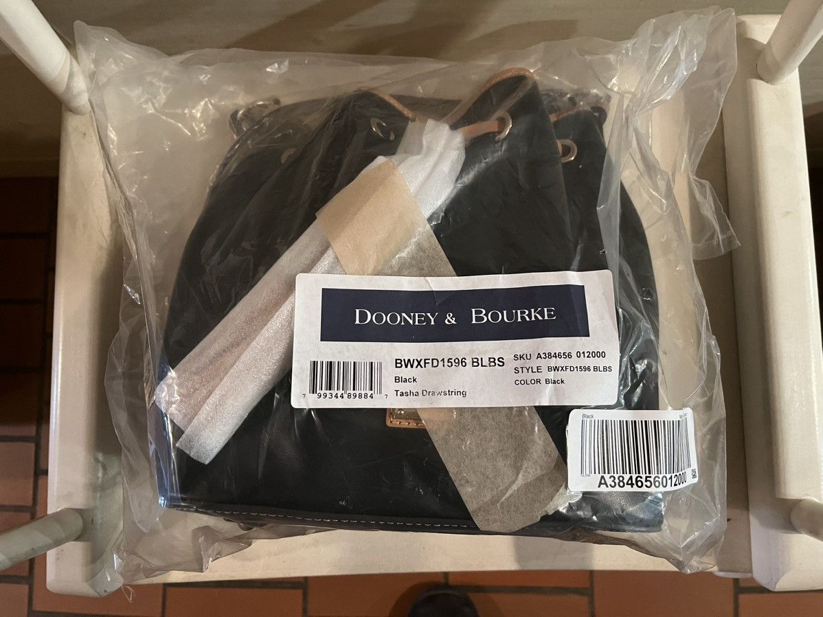 Dooney & Bourke Dooney & Bourke “Wexford Tasha” Leather Shoulder Bag Size ONE SIZE - 6 Thumbnail