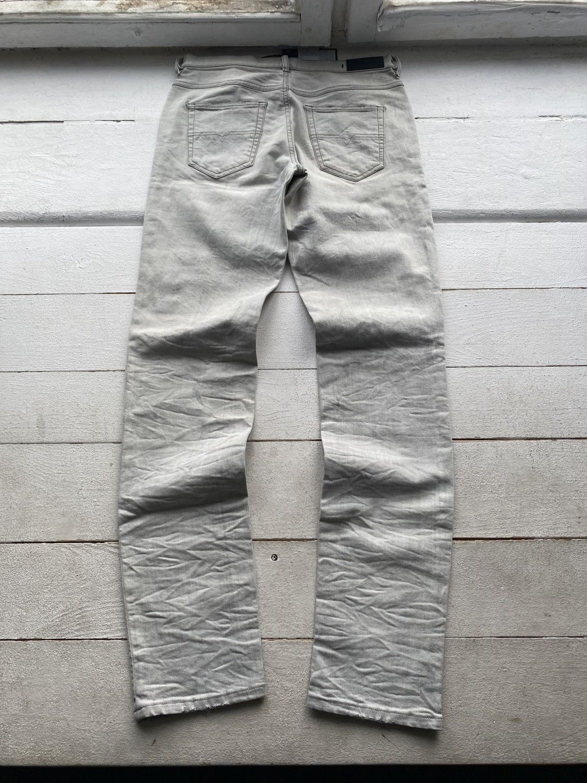 Diesel NWT Luxury Y2K Diesel Belthy Slim Boyfriend Jeans Distressed Size 27" / US 4 / IT 40 - 11 Thumbnail